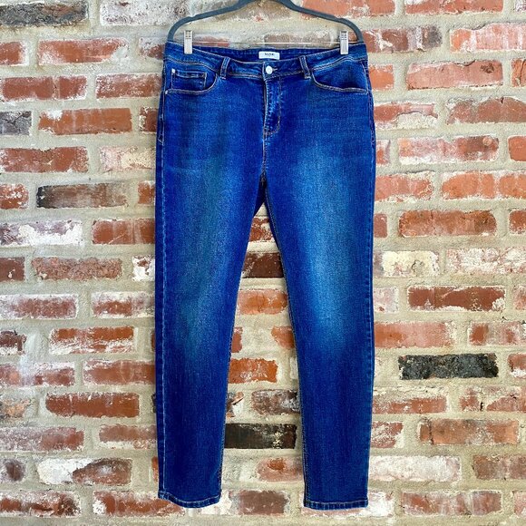 Kensie: Women's Effortless Ankle Mid-Rise jeans, dark wash, size 14 (32). - Picture 1 of 9